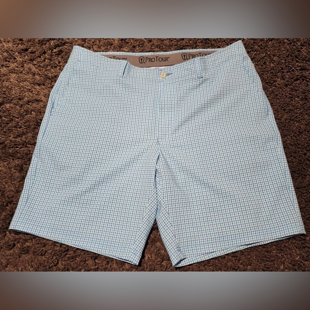 Pro Tour Men’s Size 38 Golf Shorts Excellent Used Condition